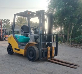 XE NÂNG DẦU 2.5 TẤN KOMATSU FD25T-16 722220