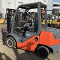 XE NÂNG DẦU 2,5 TẤN TOYOTA 02-8FD25 64610