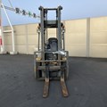 XE NÂNG DẦU 2,5 TẤN KOMATSU FD25HW-16 721590