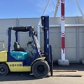 XE NÂNG DẦU 3 TẤN KOMATSU FD30w-12 522168