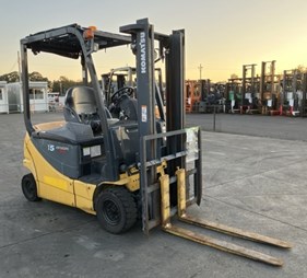 XE NÂNG ĐIỆN 1.5 TẤN KOMATSU FB15G-12 839530