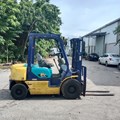 XE NÂNG DẦU 2 TẤN KOMATSU FD20C-14 553227