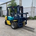 XE NÂNG DẦU 2 TẤN KOMATSU FD20C-12 545466