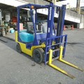 XE NÂNG XĂNG 1.5 TẤN KOMATSU FG15C-16 615370