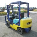 XE NÂNG XĂNG 1.5 TẤN KOMATSU FG15C-16 615370
