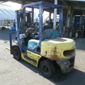 XE NÂNG DẦU 2,5 TẤN KOMATSU FD25W-12 527350