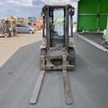 XE NÂNG DẦU 2,5 TẤN KOMATSU FD25C-16 727245