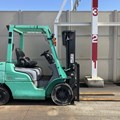 XE NÂNG DẦU 2TẤN MITSUBISHI FDE20T F18D-21140