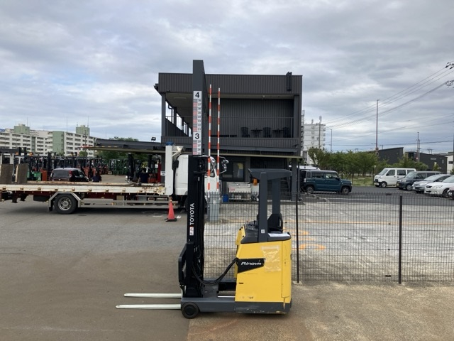 XE NÂNG ĐIỆN 1.5 TẤN ĐỨNG LÁI TOYOTA 8FBR15 26693