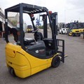 XE NÂNG ĐIỆN 1.5 TẤN KOMATSU FB15M-12 833116