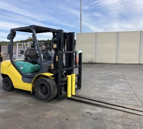 XE NÂNG DẦU 3 TẤN KOMATSU FD30T-16 740531