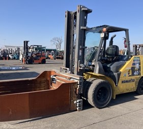 XE NÂNG DẦU 4 TẤN KOMATSU FH40-2 140205