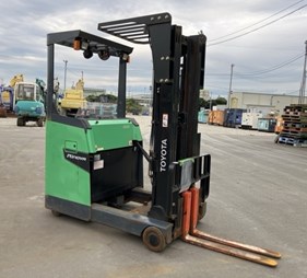 XE NÂNG ĐIỆN 1.8 TẤN ĐỨNG LÁI TOYOTA 8FBRS18 10936