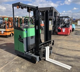 XE NÂNG ĐIỆN 1 TẤN ĐỨNG LÁI TOYOTA 8FBR10 13674