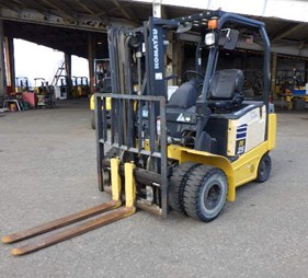 XE NÂNG ĐIỆN 2,5 TẤN KOMATSU FE25-1 303980