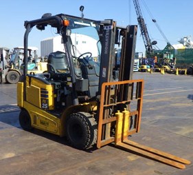 XE NÂNG ĐIỆN 2,5 TẤN KOMATSU FE25-1 301635