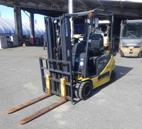 XE NÂNG ĐIỆN 2 TẤN KOMATSU FB20A-12 852647