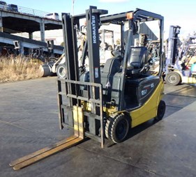 XE NÂNG ĐIỆN 1.5 TẤN KOMATSU FB15-12 852970