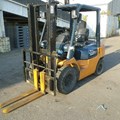 XE NÂNG XĂNG 2,5 TẤN TOYOTA 7FGL25-13262