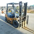 XE NÂNG XĂNG 2,5 TẤN TOYOTA 7FGL25-13262