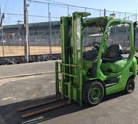 XE NÂNG DẦU 1,8 TẤN KOMATSU FD18T-18 646320
