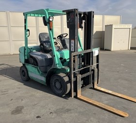 XE NÂNG DẦU 2,5 TẤN MITSUBISHI FDE25T F18D-70267