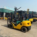 XE NÂNG DẦU 2.5 TẤN KOMATSU FD25T-16 710585