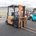 XE NÂNG DẦU 2 TẤN TOYOTA 5FD20 23014