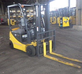 XE NÂNG ĐIỆN 1.5 TẤN KOMATSU FB15-12 833585