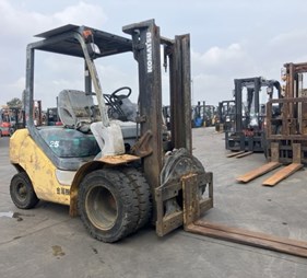 XE NÂNG DẦU 2,5 TẤN KOMATSU FD25C-16 725757