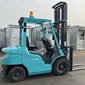 XE NÂNG DẦU 2,5 TẤN MITSUBISHI FD25T 51151
