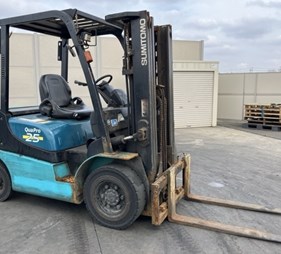 XE NÂNG DẦU 2,5 TẤN SUMITOMO 11FD25PAXIII24D