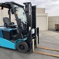 XE NÂNG ĐIỆN 1 TẤN SUMITOMO 41FB10PXIII 10175