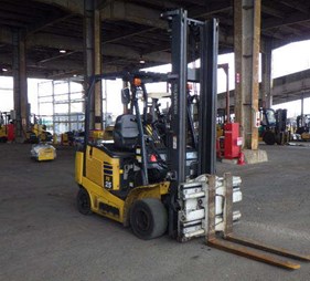 XE NÂNG ĐIỆN 2,5 TẤN KOMATSU FE25-1 300979