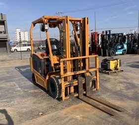 XE NÂNG ĐIỆN 2,5 TẤN KOMATSU FE25-1 305131
