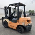 XE NÂNG DẦU 2,5 TẤN TOYOTA 02-7FD25 33497
