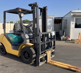 XE NÂNG DẦU 2,5 TẤN KOMATSU FD25C-16 723219