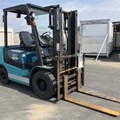 XE NÂNG DẦU 2,5 TẤN SUMITOMO 11FD25PAXIII24D