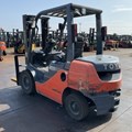 XE NÂNG DẦU 2,5 TẤN TOYOTA 02-8FDL25 A8FDL25-71341