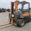 XE NÂNG DẦU 2,5 TẤN TOYOTA 5FD25 50725