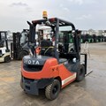 XE NÂNG DẦU 2 TẤN TOYOTA 02-8FD20 A8FD25-66812