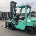 XE NÂNG DẦU 3,5 TẤN MITSUBISHI FDE35AT F14F-80387