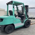 XE NÂNG DẦU 3 TẤN MITSUBISHI FDE30T F14F-10227