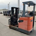 XE NÂNG ĐIỆN 2,5 TẤN ĐỨNG LÁI TOYOTA 8FBRS25 10042