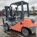 XE NÂNG DẦU 2,5 TẤN TOYOTA 02-8FD25  A8FD25-75828