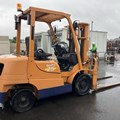 XE NÂNG DẦU 2,5 TẤN SUMITOMO 11FD25PAXIII24D