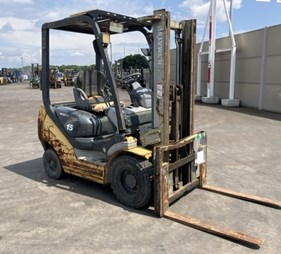XE NÂNG DẦU 1,5 TẤN KOMATSU FD15C-21 205742