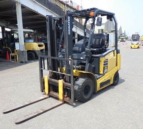 XE NÂNG ĐIỆN 2,5 TẤN KOMATSU FE25-1 303757