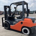 XE NÂNG DẦU 2,5 TẤN TOYOTA 02-8FDL25 A8FDL25-74571