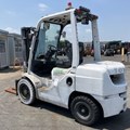 XE NÂNG DẦU 3 TẤN TOYOTA 02-8FD30 A8FDJ35-63057